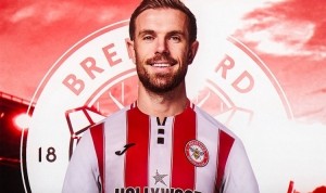 罗马诺：亨德森免签加盟布伦特福德未来几天官宣，已签约2年